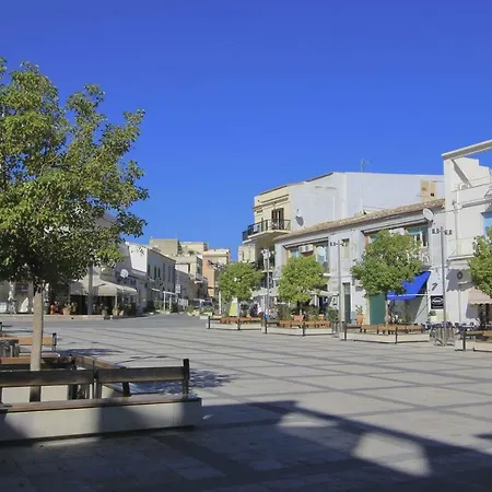 Talete, In Centro A 40 Mt Dalla - Pomelia * Marina di Ragusa